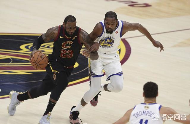 骑士打勇士翻盘的时候有杜兰特吗