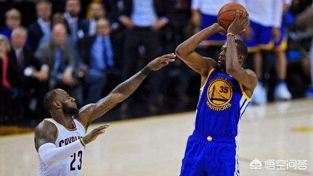 总决赛库里和杜兰特被包夹次数