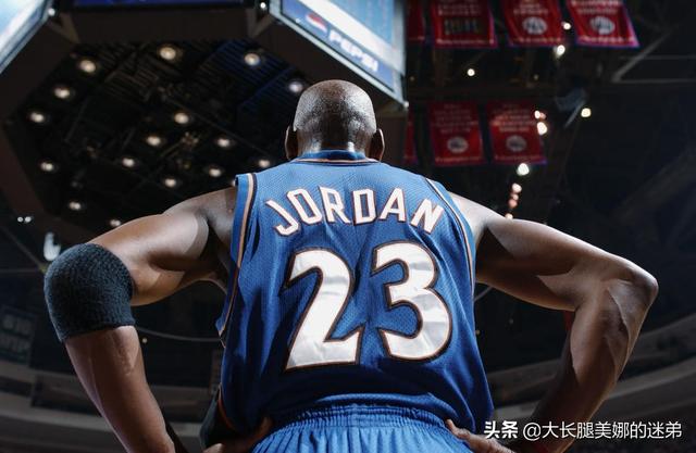 最强nba罗伯特森海报