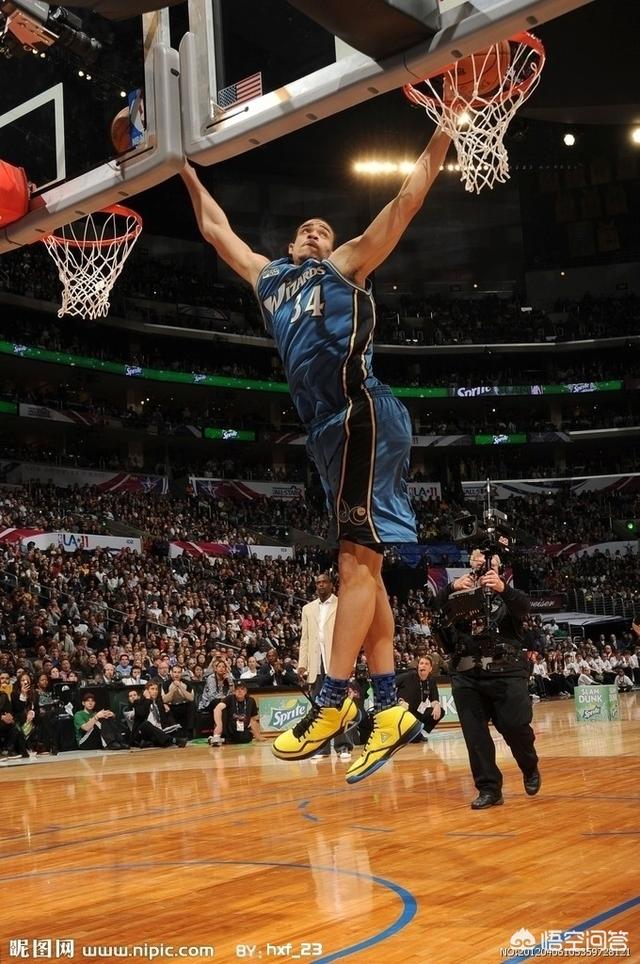 麦基在勇士表现